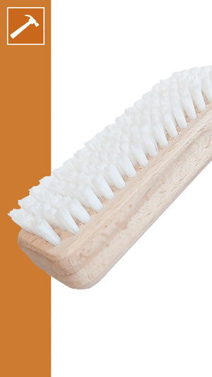 scrubbing brush⁠